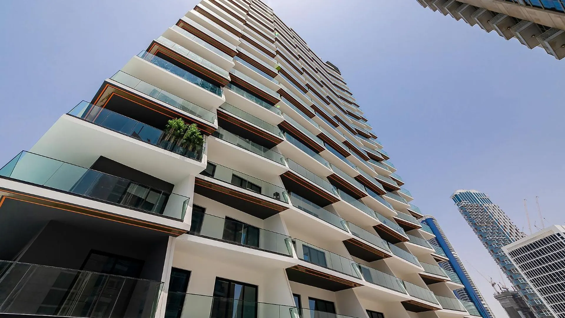 Cozy 1Bdr Apartment Binghatti Canal Business Bay دبي
